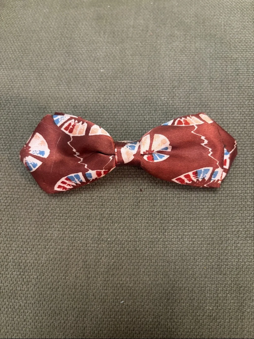 Vintage Brown clip Bow Tie with Red, Blue & Cream Motif